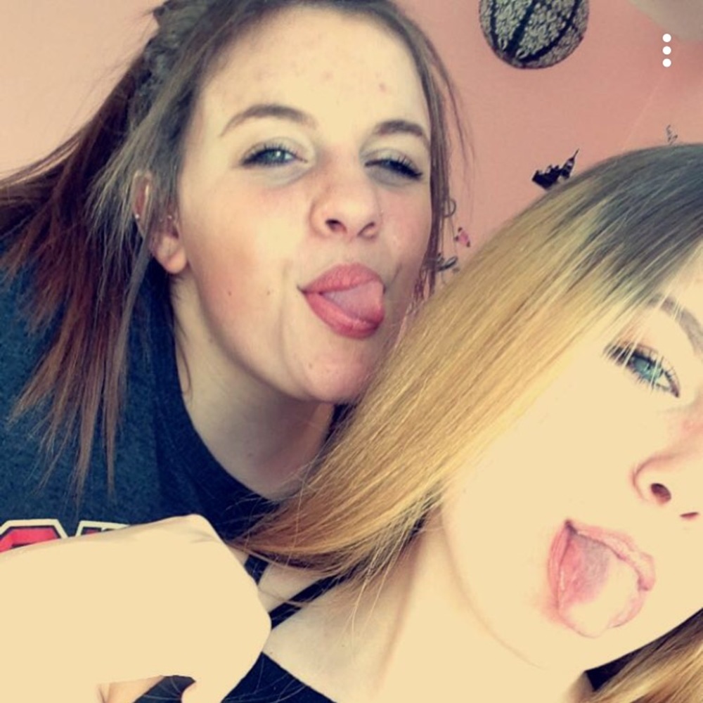 Meet your Posher, Caprice